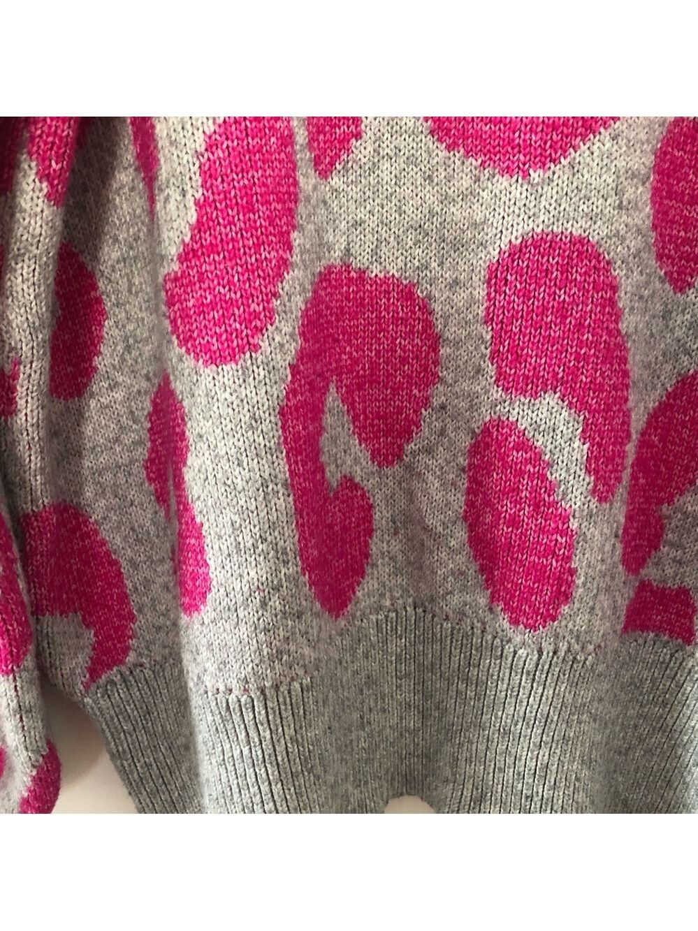Size XL Crown & Ivy Gray and Pink Ruffled Sweater - Picture 4 of 8